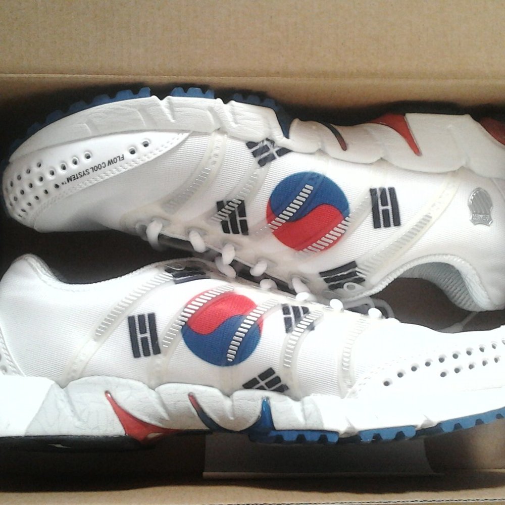 Rare K Swiss K Ona Korean Flag Running Shoes
